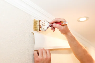 Pose de papier peint au Petit-Celland — revêtements muraux et toiles de verre